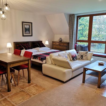 Family Apartment In Tatranská Lomnica Екстериор снимка