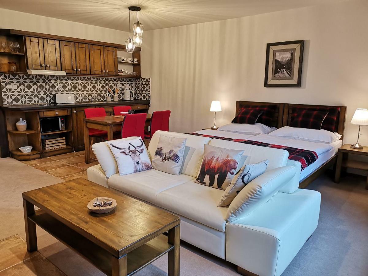 Family Apartment In Tatranská Lomnica Екстериор снимка